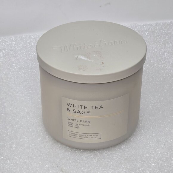 Bath & Body Works White Barn White Tea & Sage Scented Candle Essential Oils - Picture 3 of 3